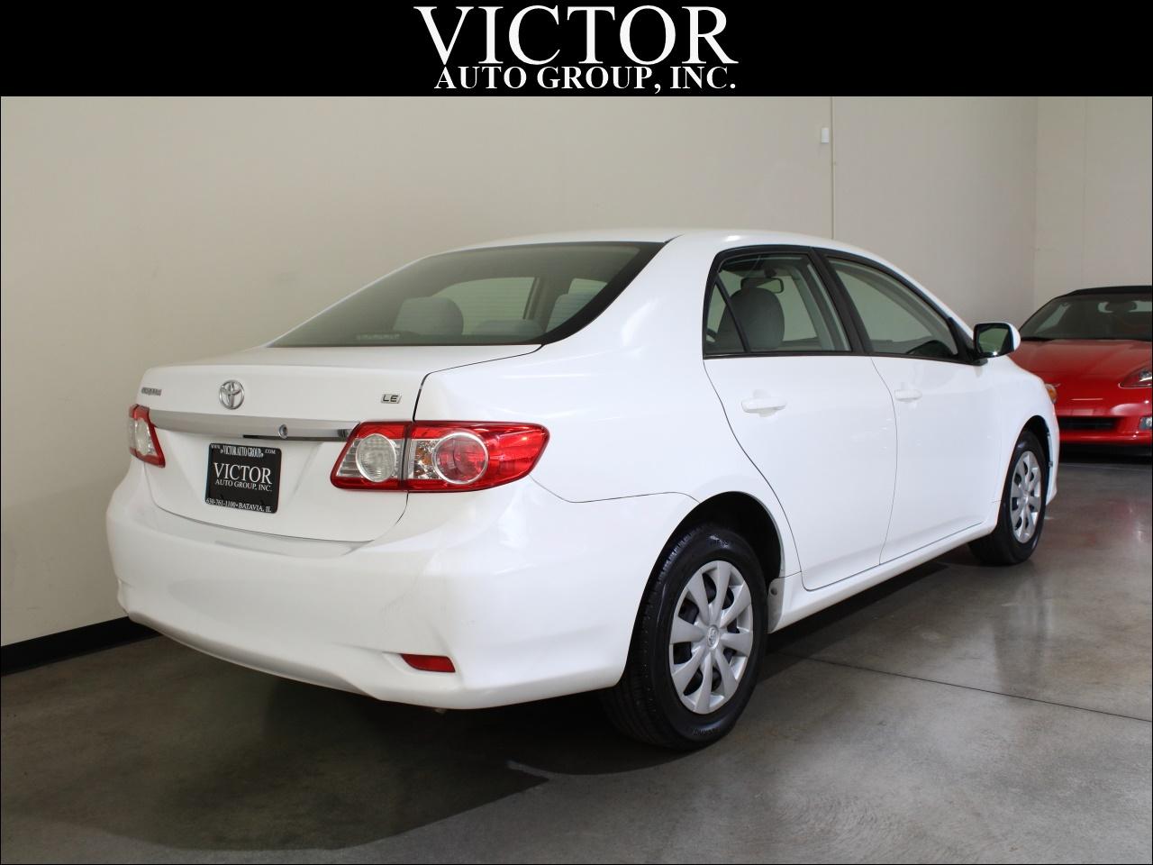 Toyota Corolla LE 2011