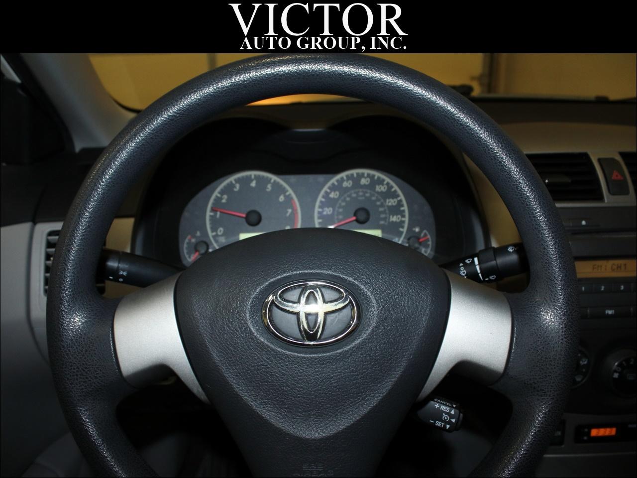 Toyota Corolla LE 2011