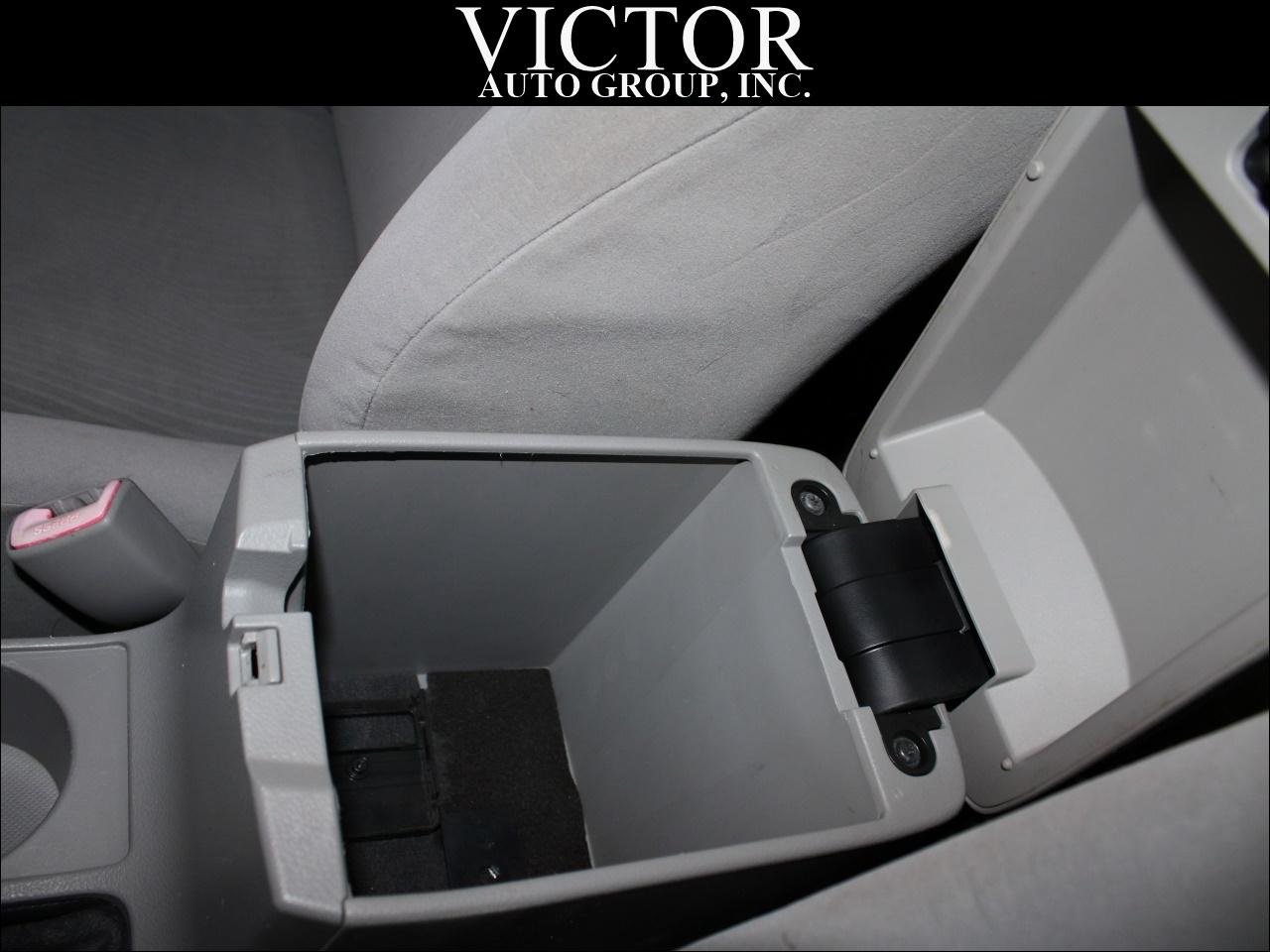 Toyota Corolla LE 2011