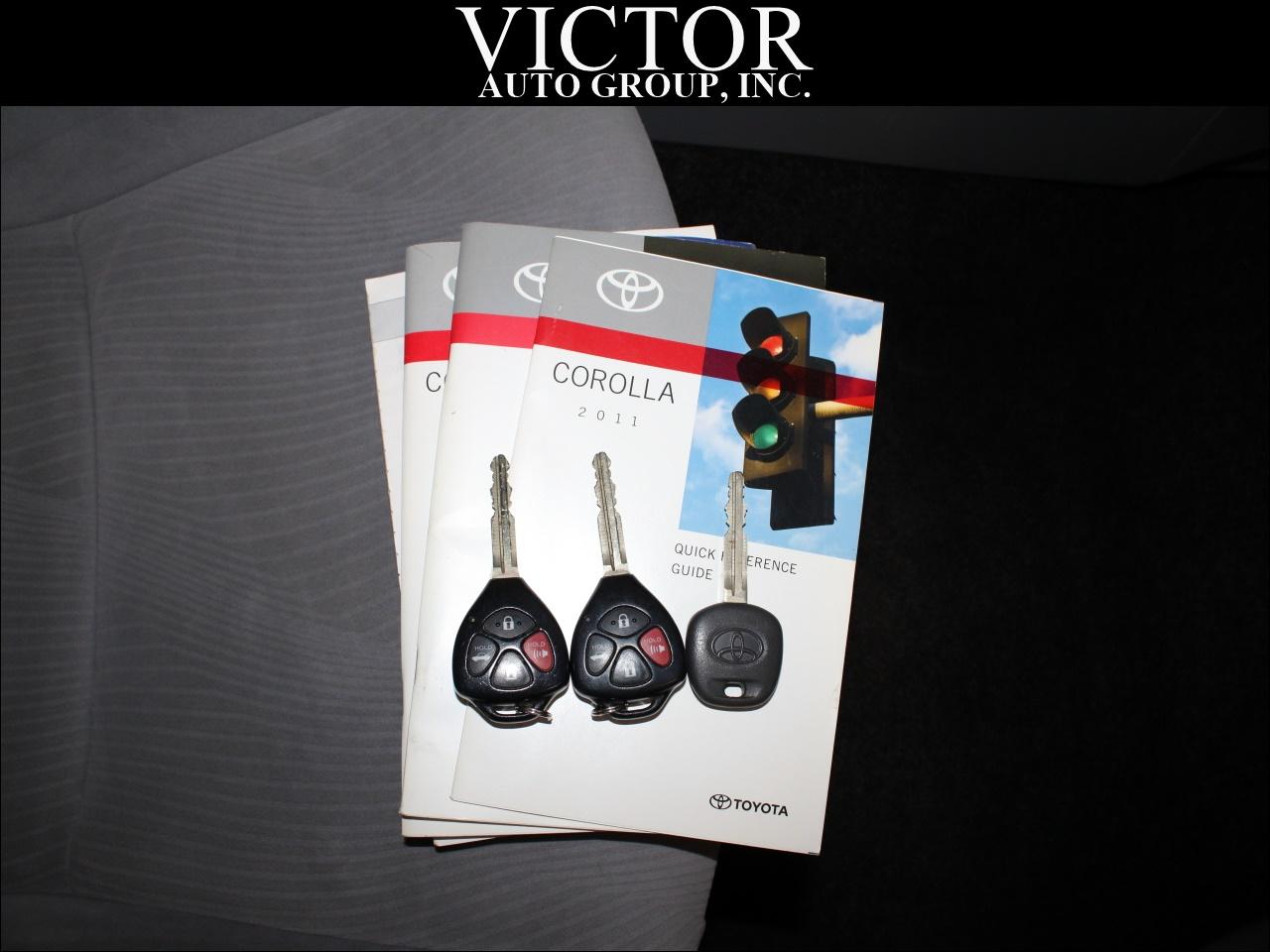 Toyota Corolla LE 2011