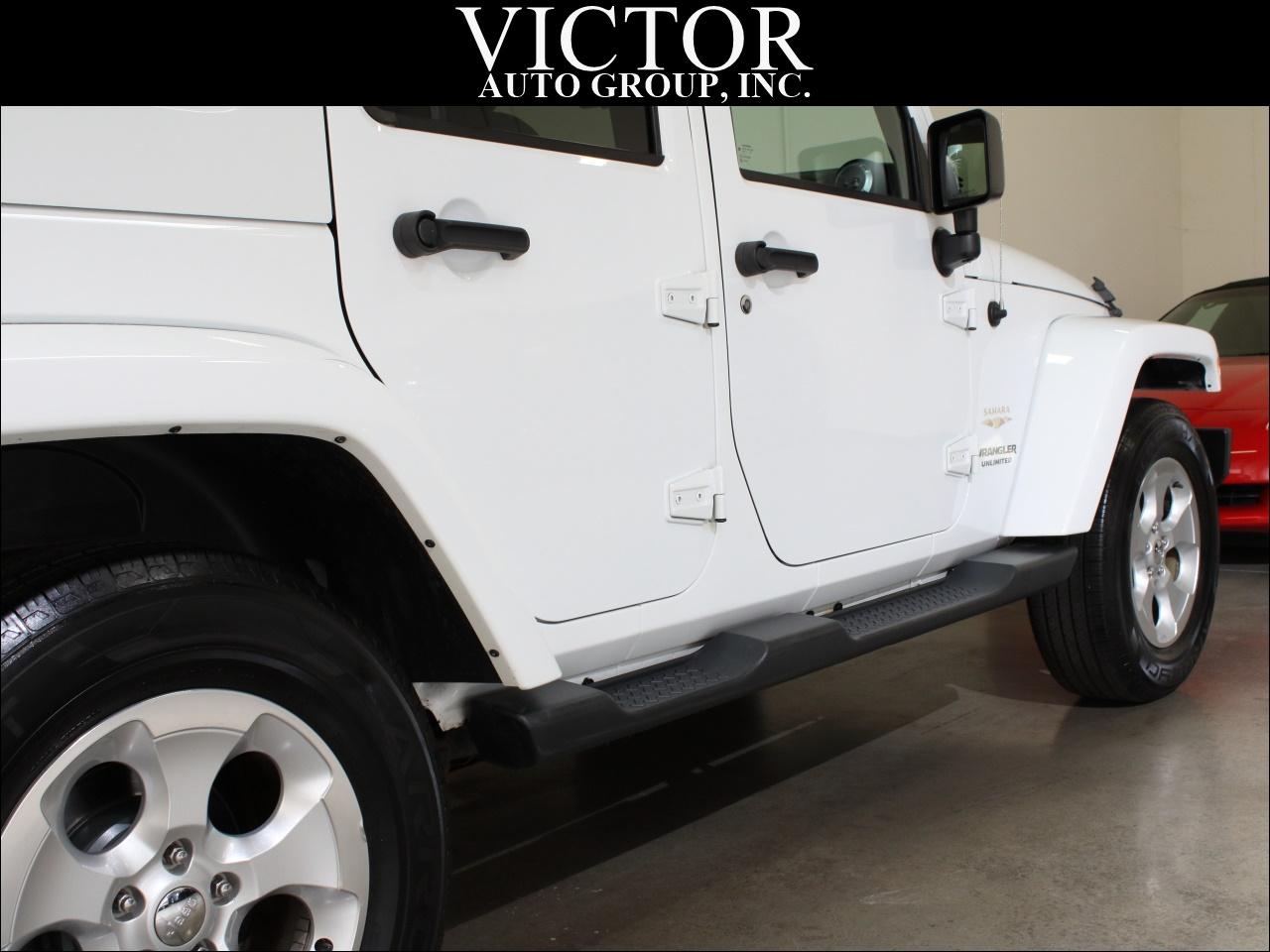 Jeep Wrangler Unlimited Sahara 4WD 2015