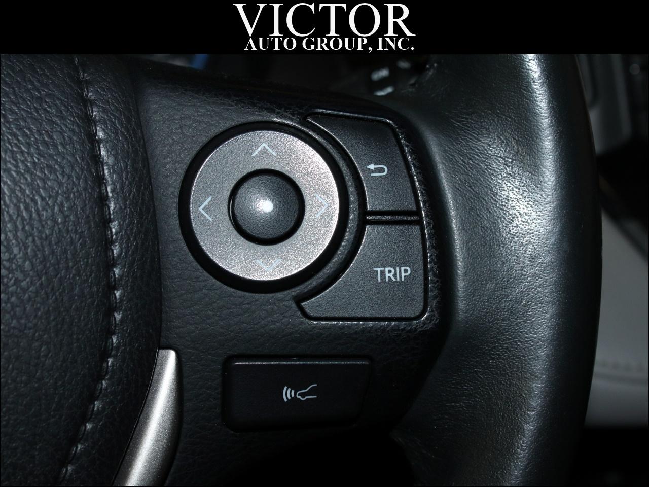 Toyota RAV4 Limited AWD 2017