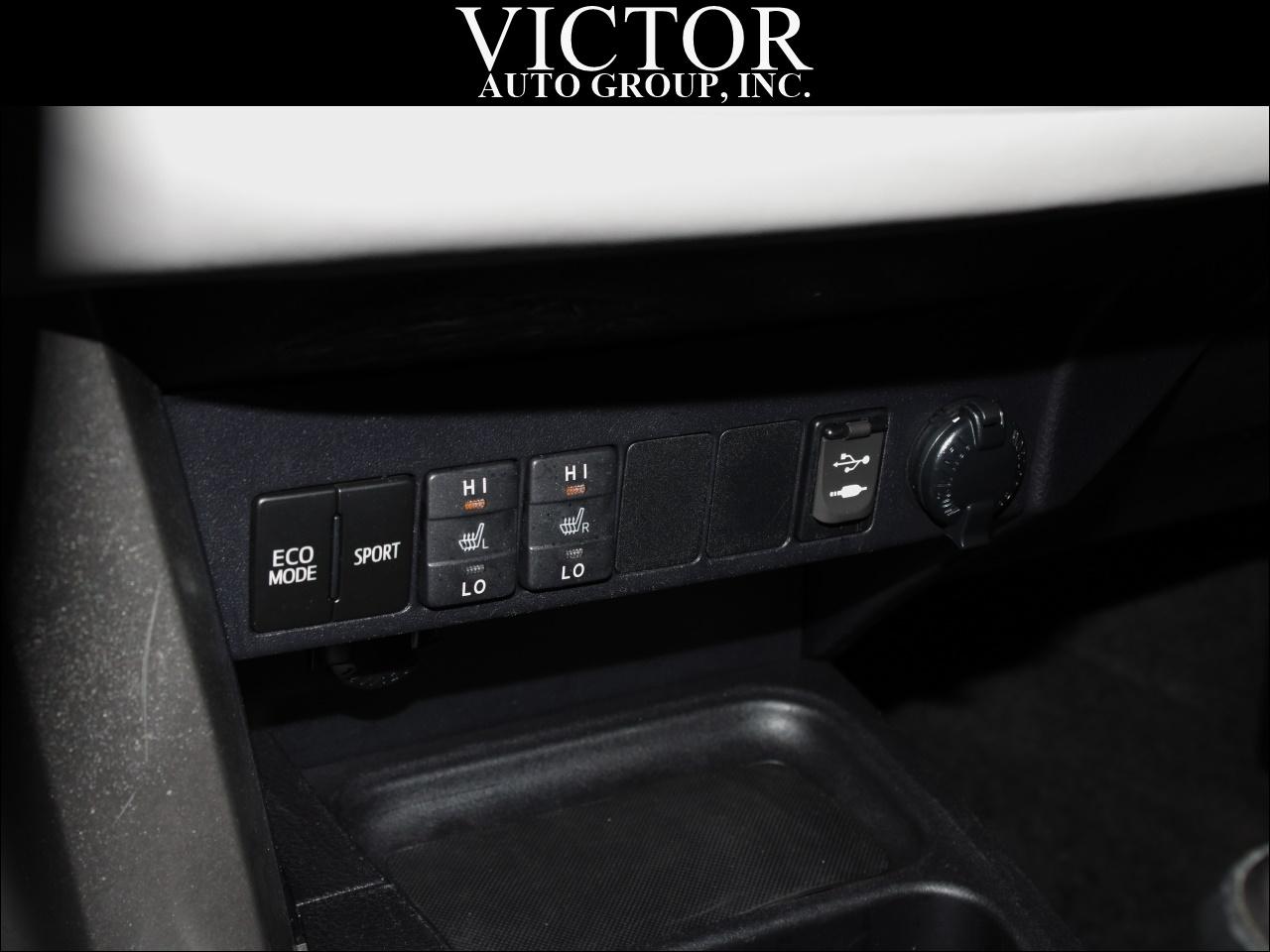 Toyota RAV4 Limited AWD 2017