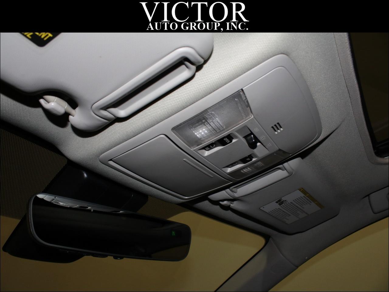 Toyota RAV4 Limited AWD 2017