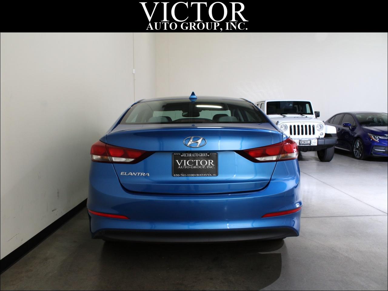 Hyundai Elantra SEL 2018