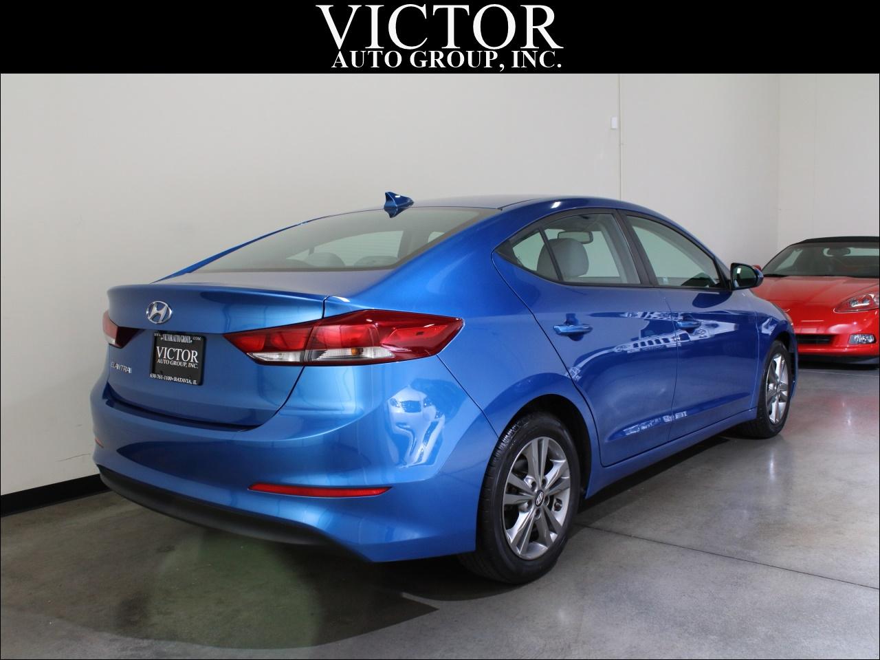 Hyundai Elantra SEL 2018