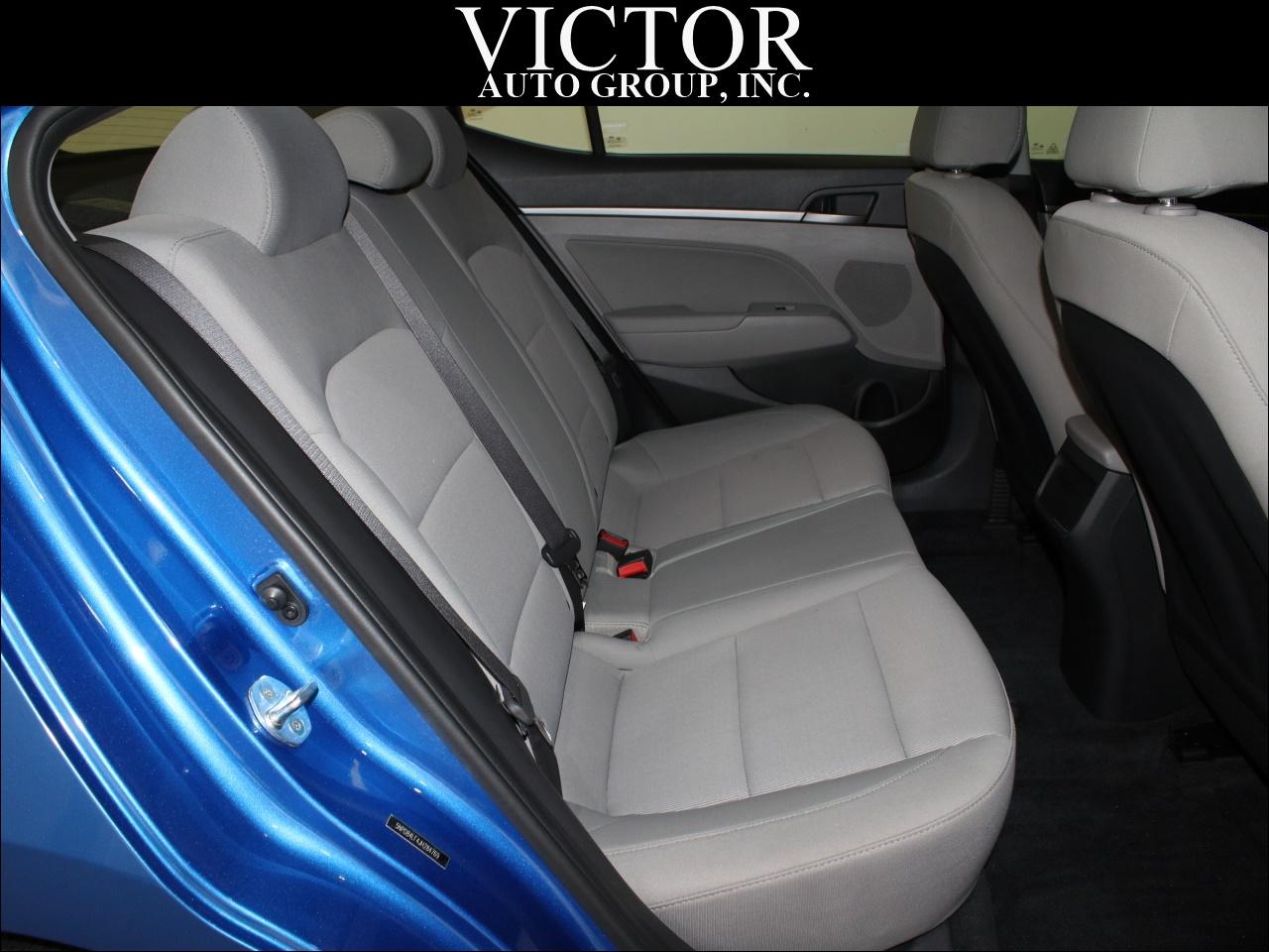 Hyundai Elantra SEL 2018