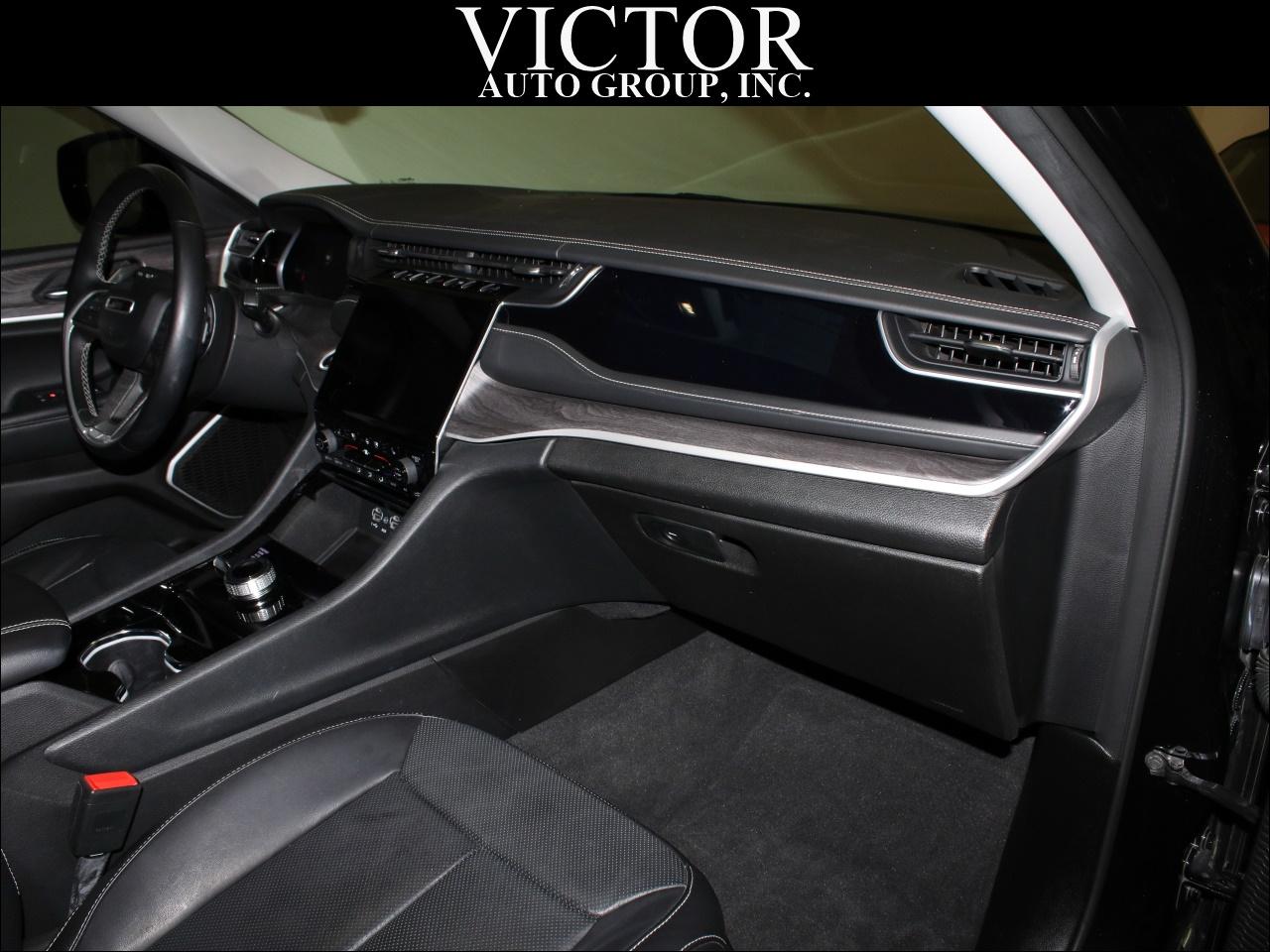 Jeep Grand Cherokee L Limited 4WD 2022
