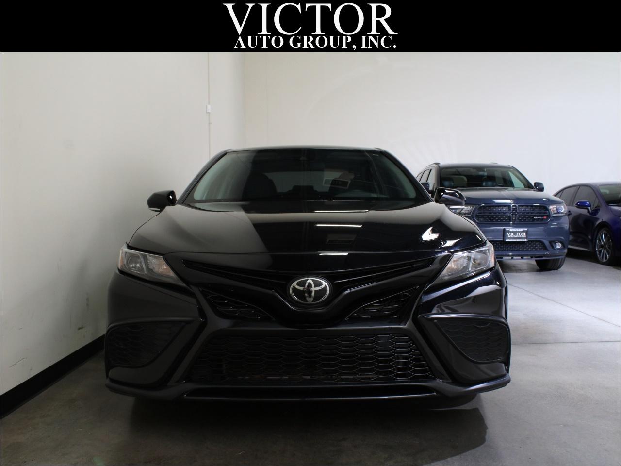 Toyota Camry SE Nightshade Edition 2022