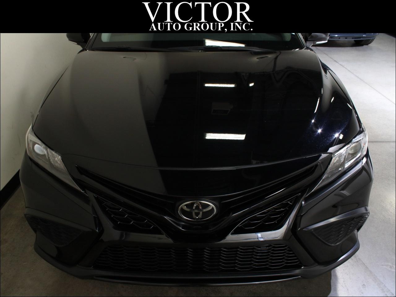 Toyota Camry SE Nightshade Edition 2022