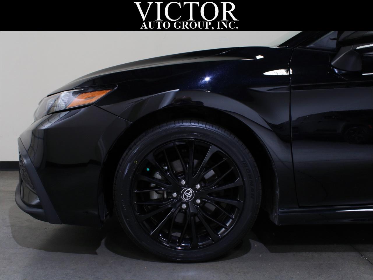 Toyota Camry SE Nightshade Edition 2022