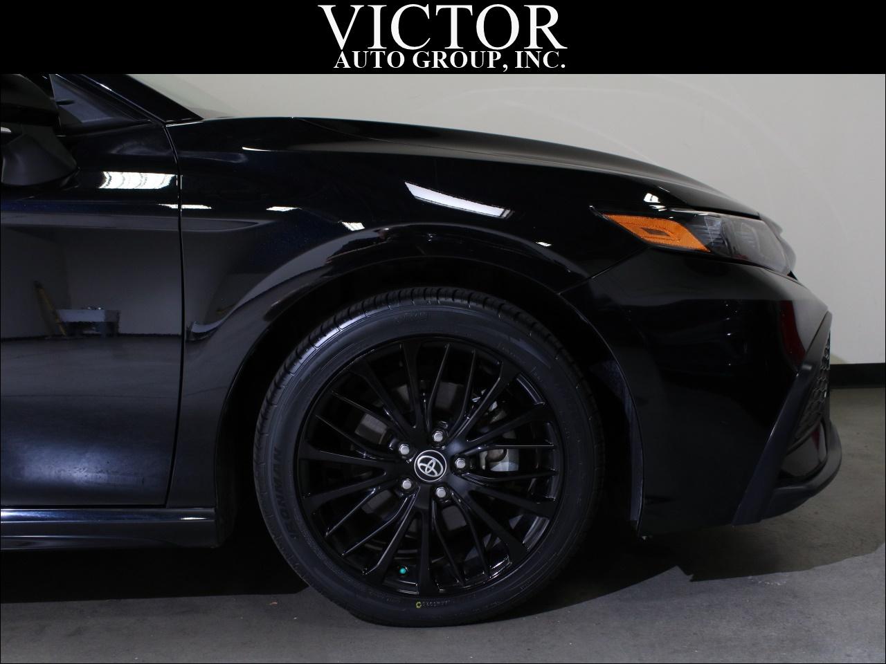 Toyota Camry SE Nightshade Edition 2022
