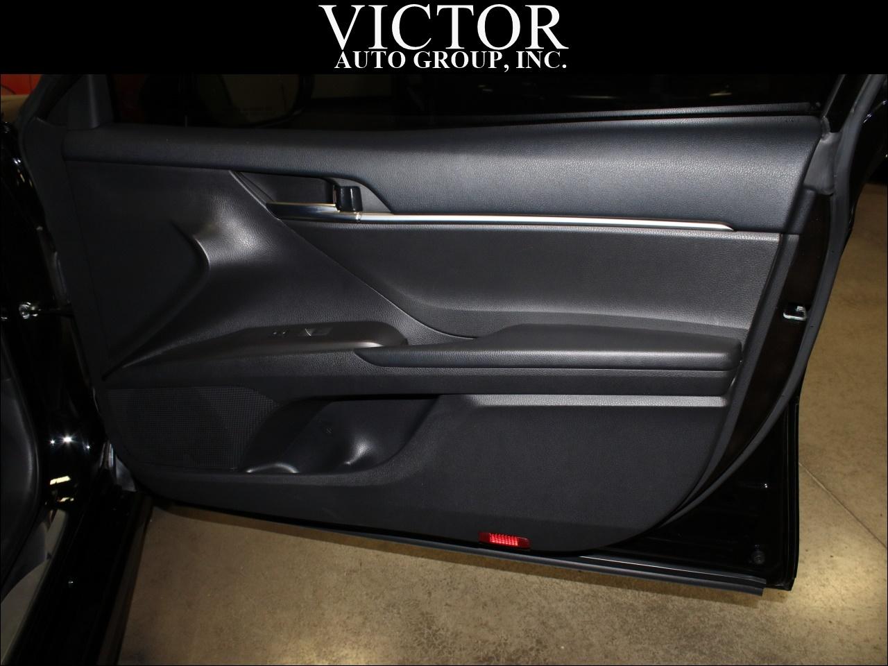 Toyota Camry SE Nightshade Edition 2022