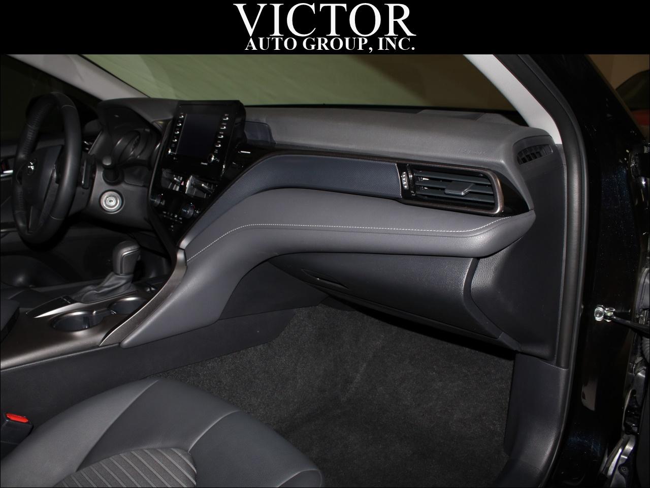 Toyota Camry SE Nightshade Edition 2022