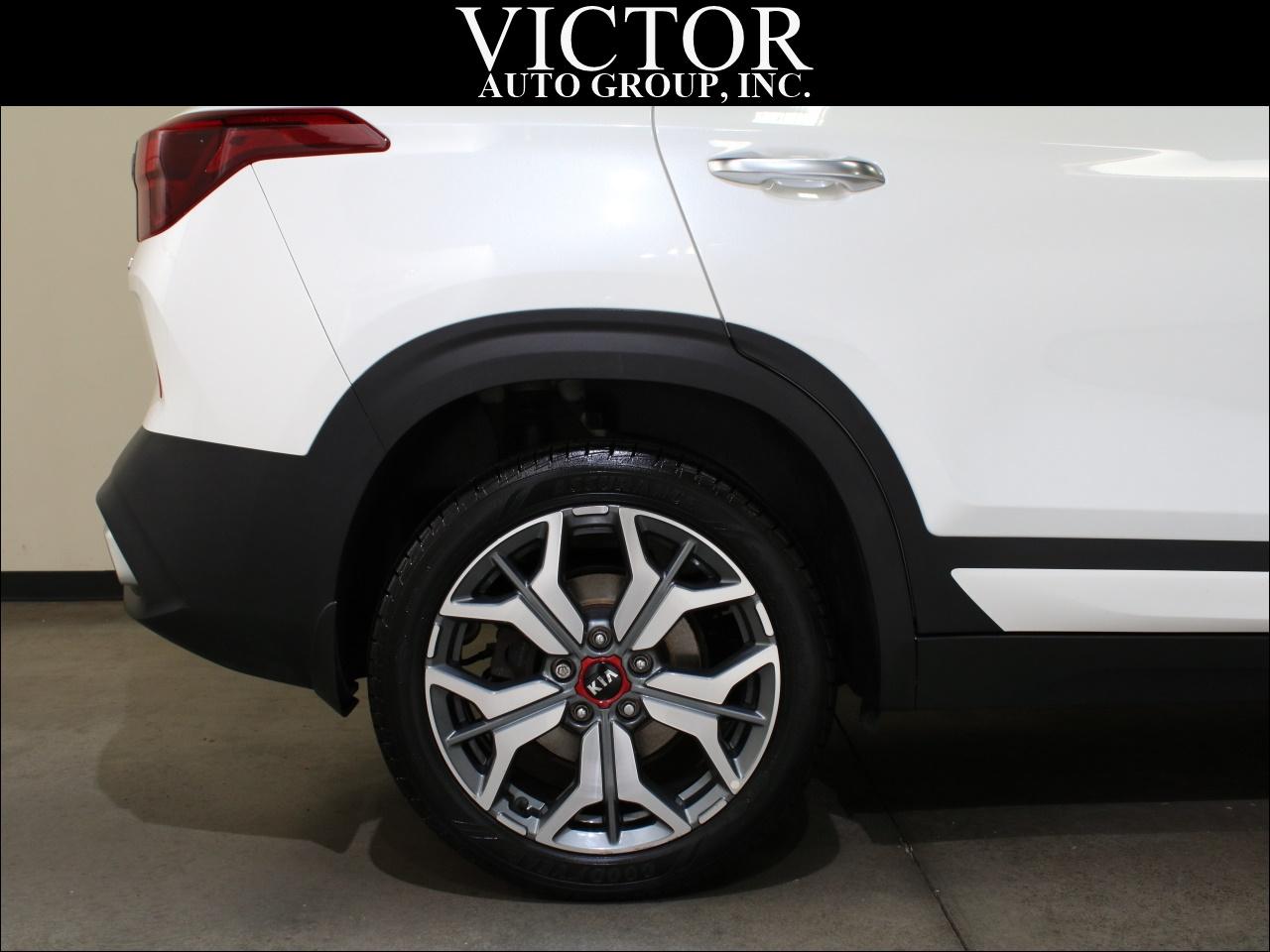 Kia Seltos  2021