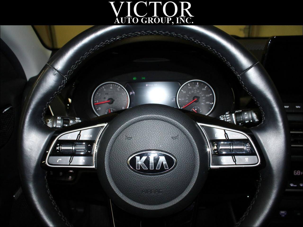 Kia Seltos  2021