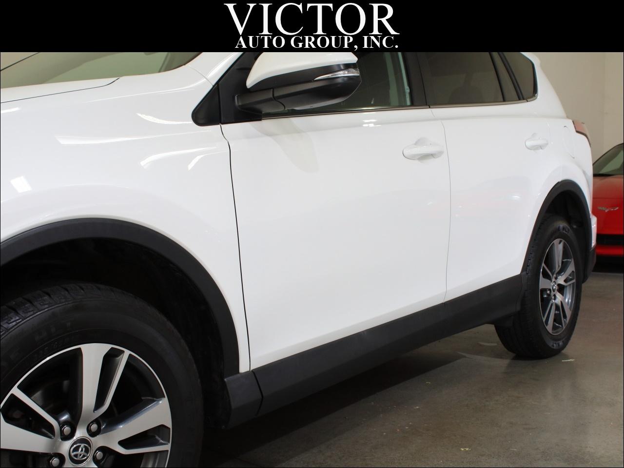 Toyota RAV4 XLE AWD 2018
