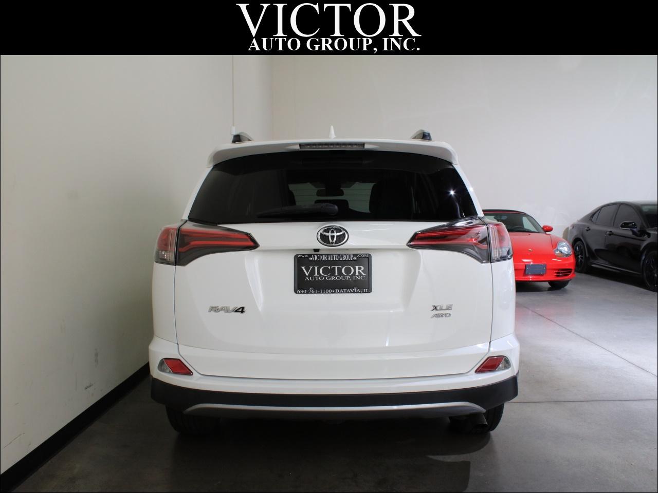 Toyota RAV4 XLE AWD 2018