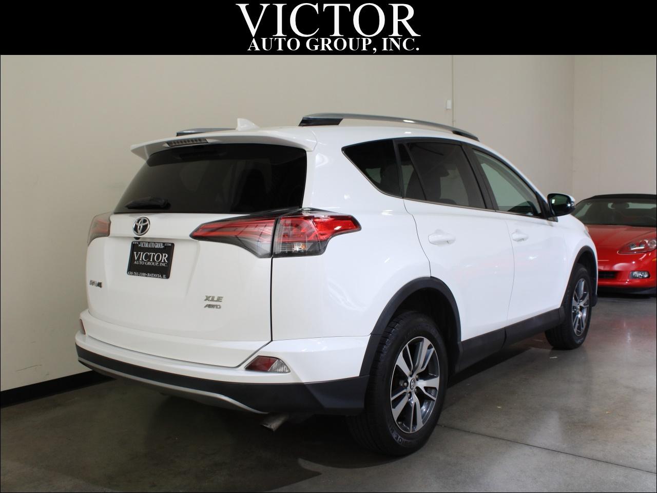 Toyota RAV4 XLE AWD 2018