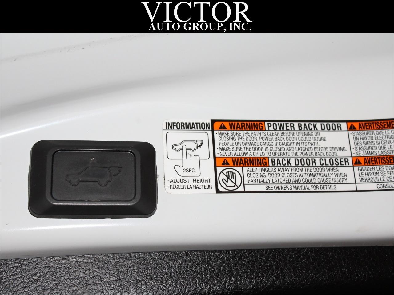Toyota RAV4 XLE AWD 2018