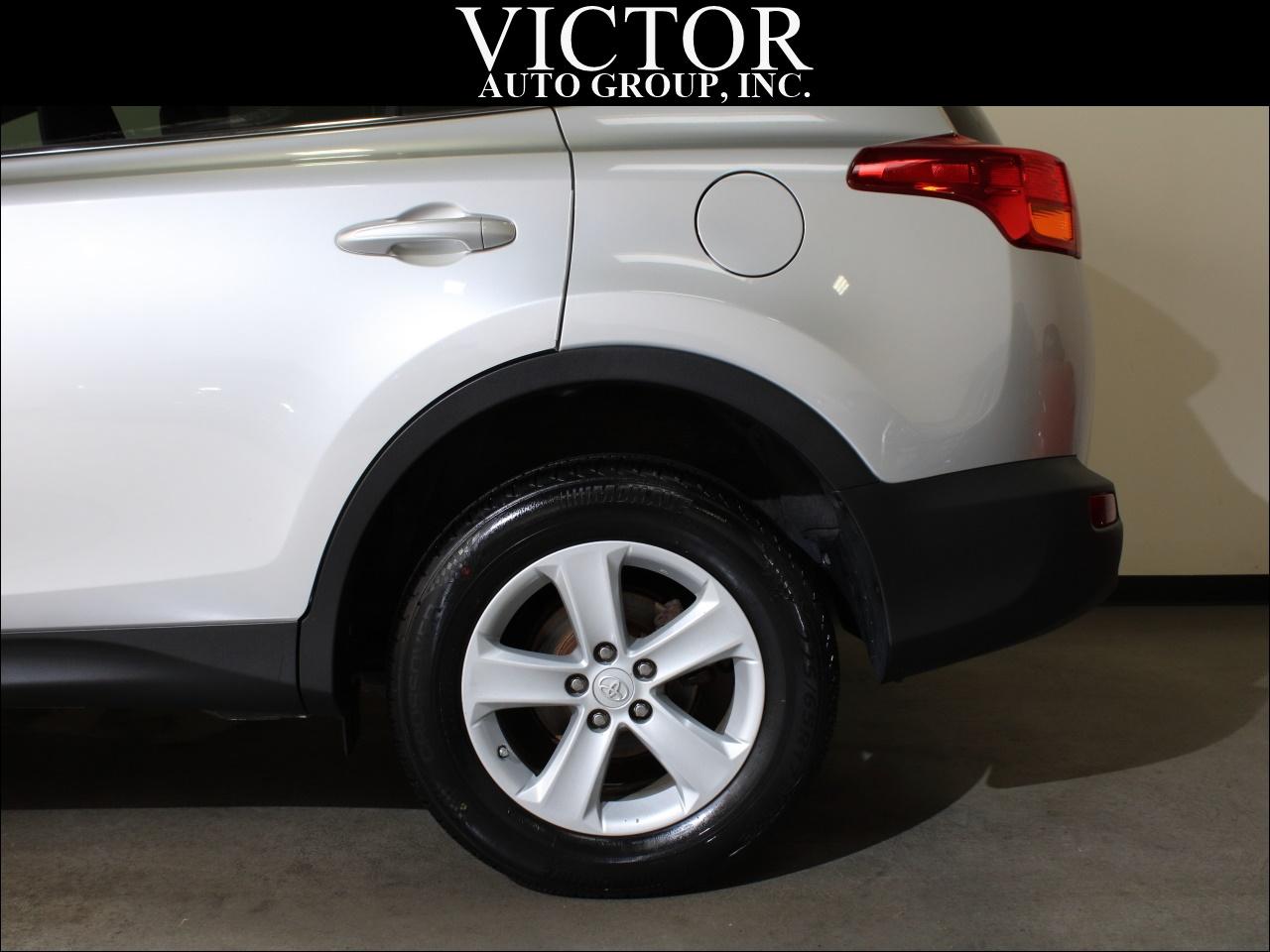 Toyota RAV4 XLE AWD 2014