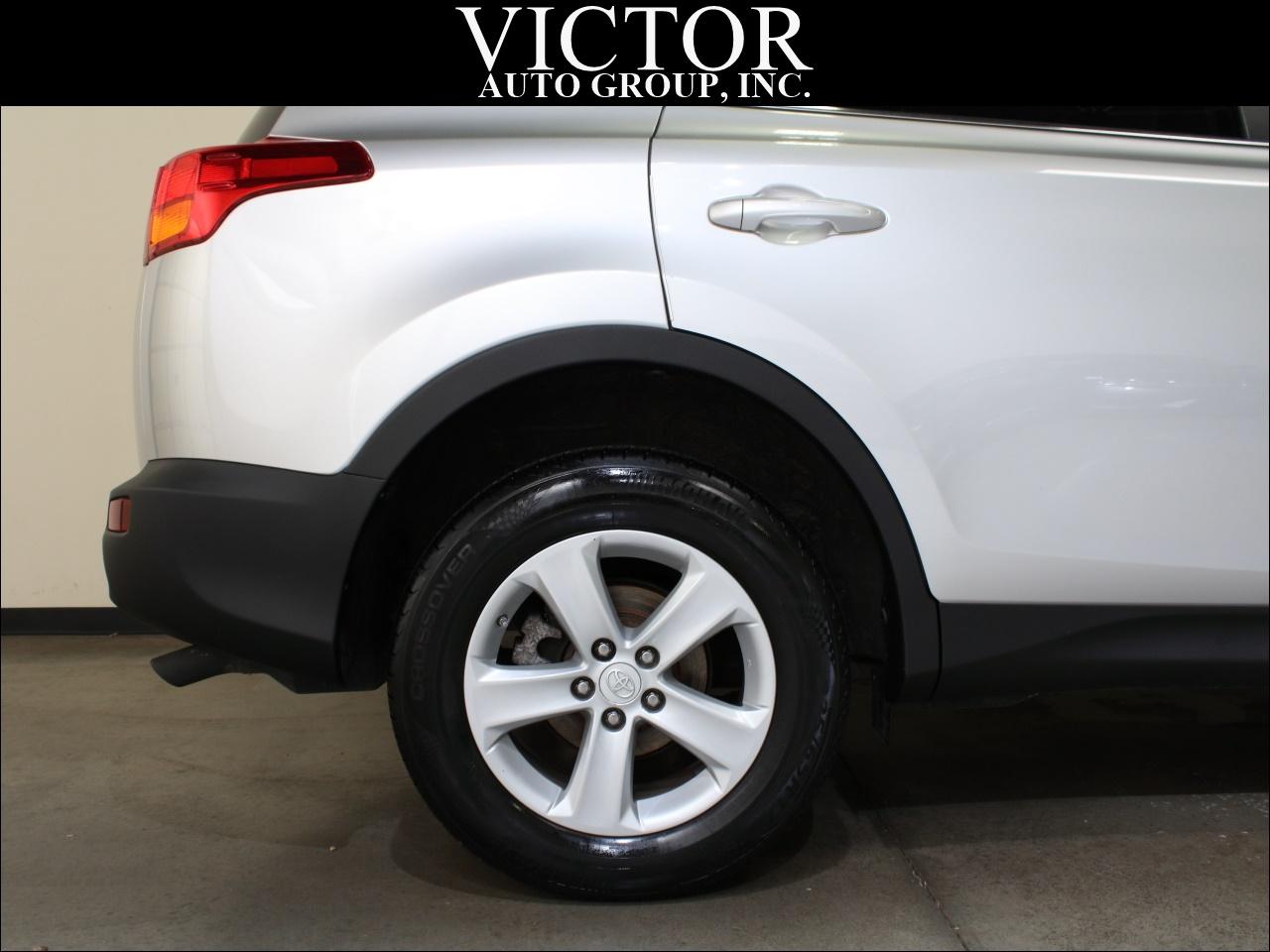 Toyota RAV4 XLE AWD 2014