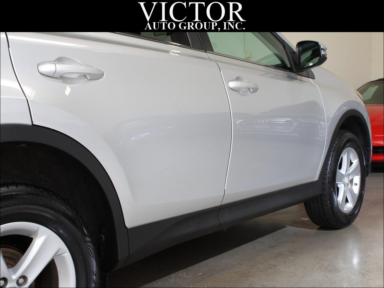 Toyota RAV4 XLE AWD 2014
