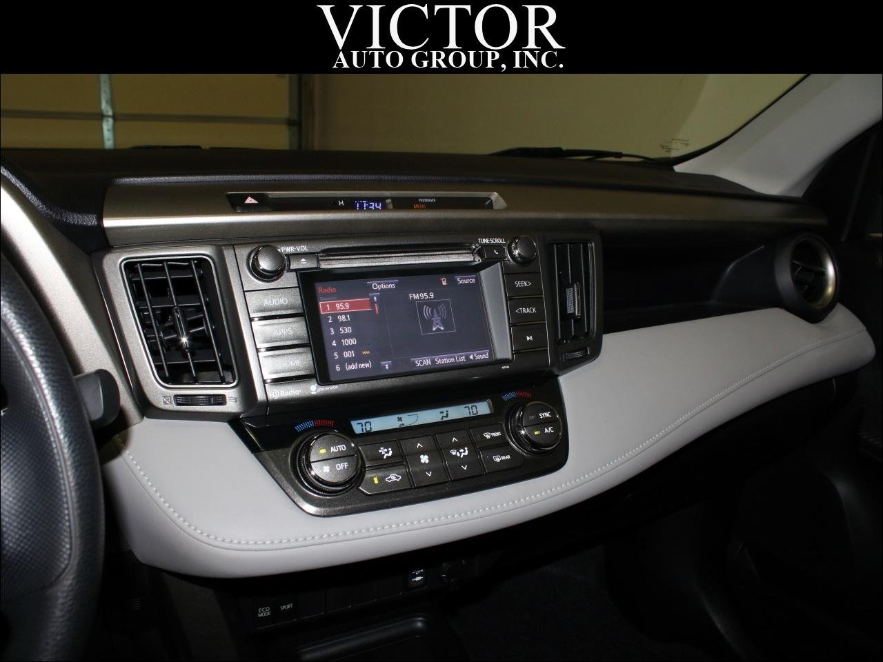 Toyota RAV4 XLE AWD 2014