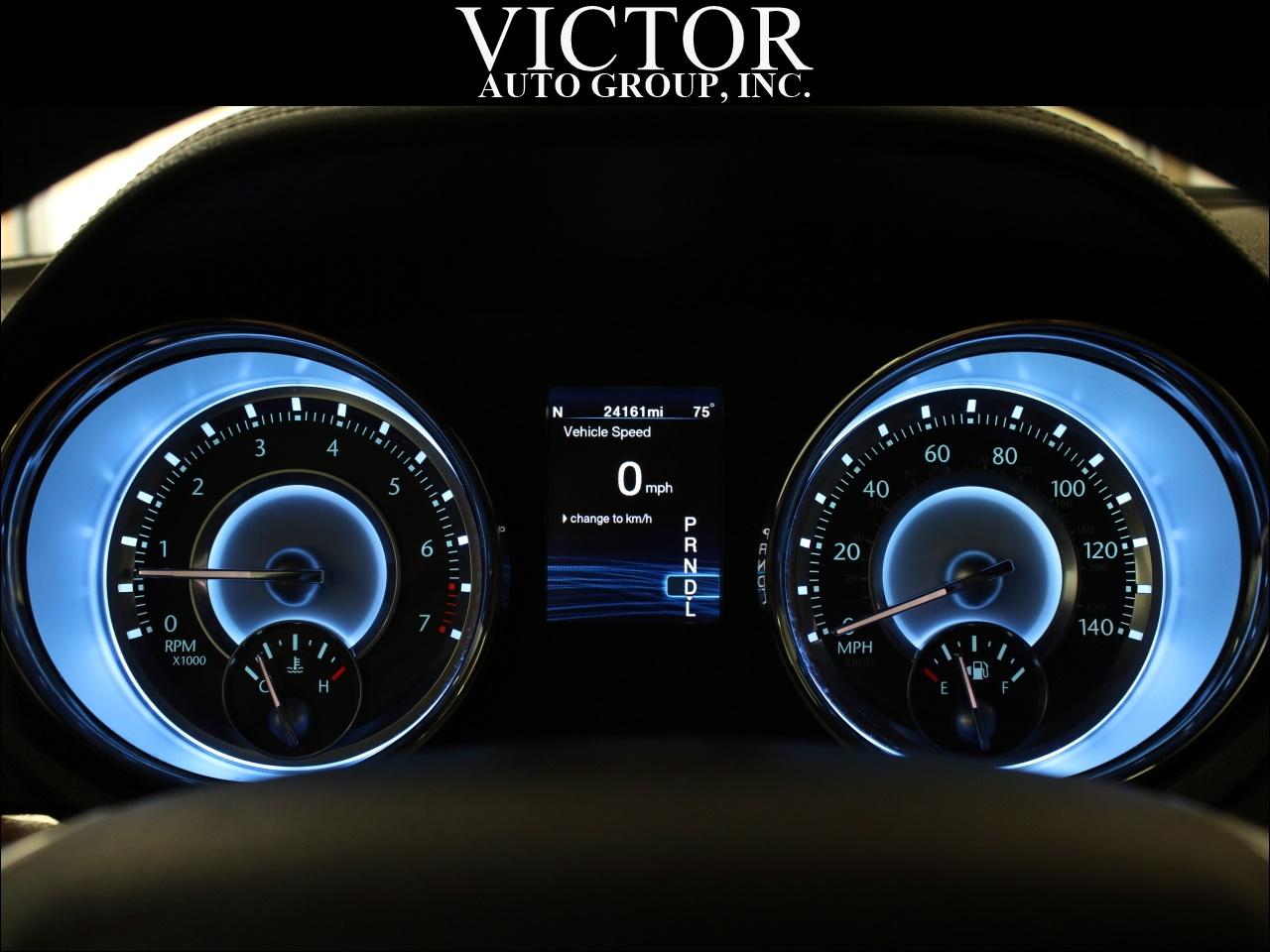 Chrysler 300 Limited 2012