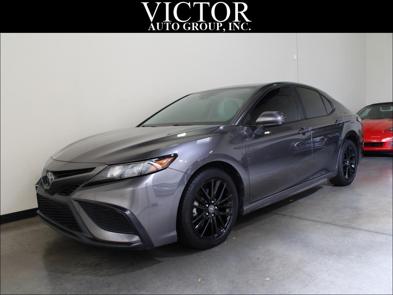 Toyota Camry SE Nightshade Edition 2021