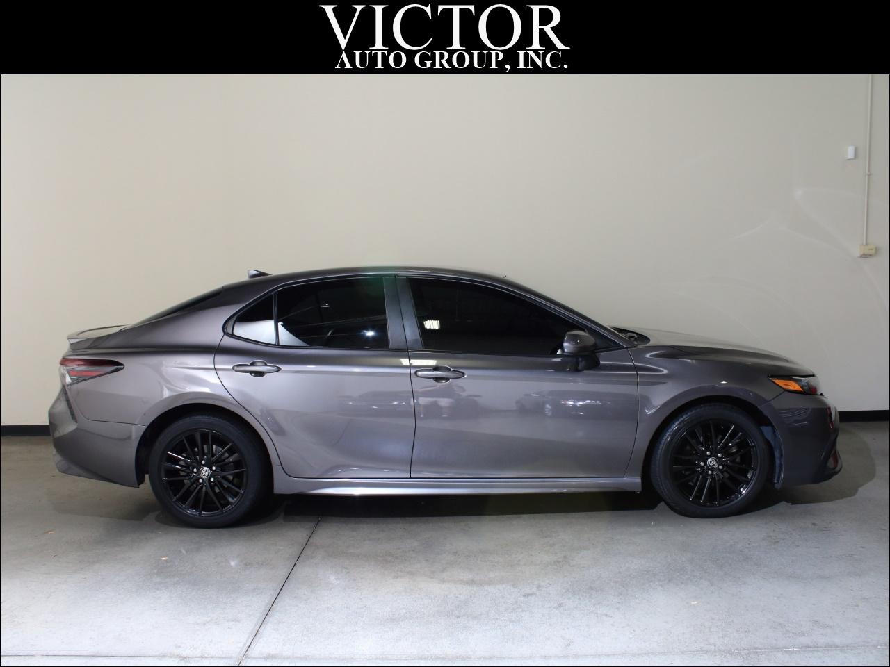 Toyota Camry SE Nightshade Edition 2021