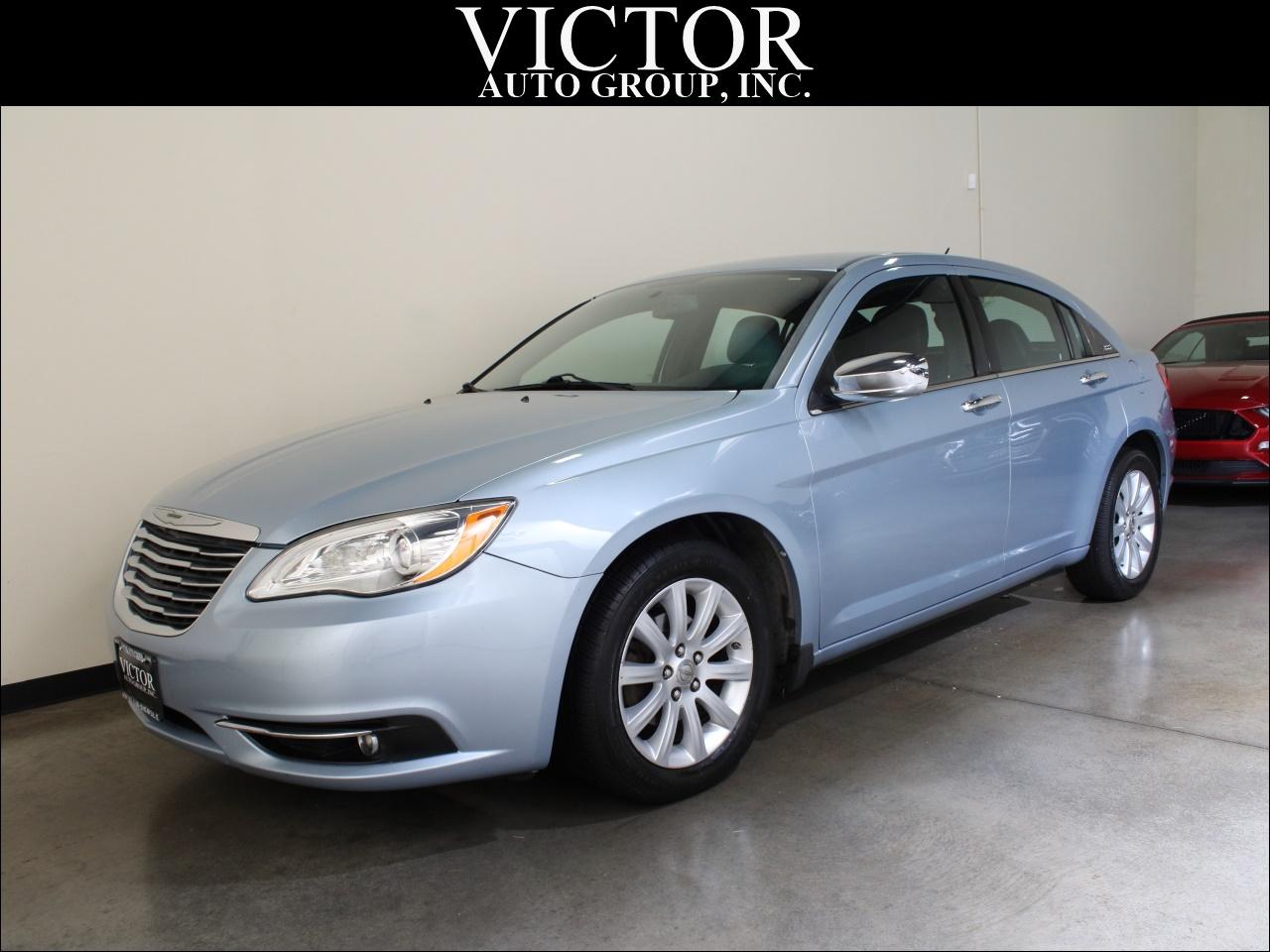 Chrysler 200 Limited 2013
