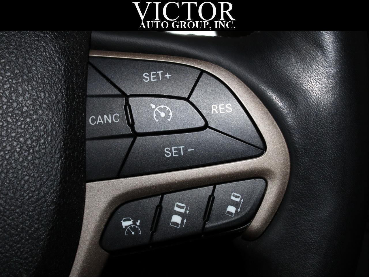 Jeep Grand Cherokee Limited 4WD 2015