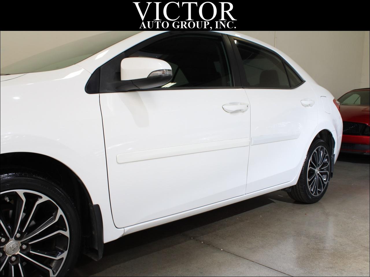 Toyota Corolla  2015