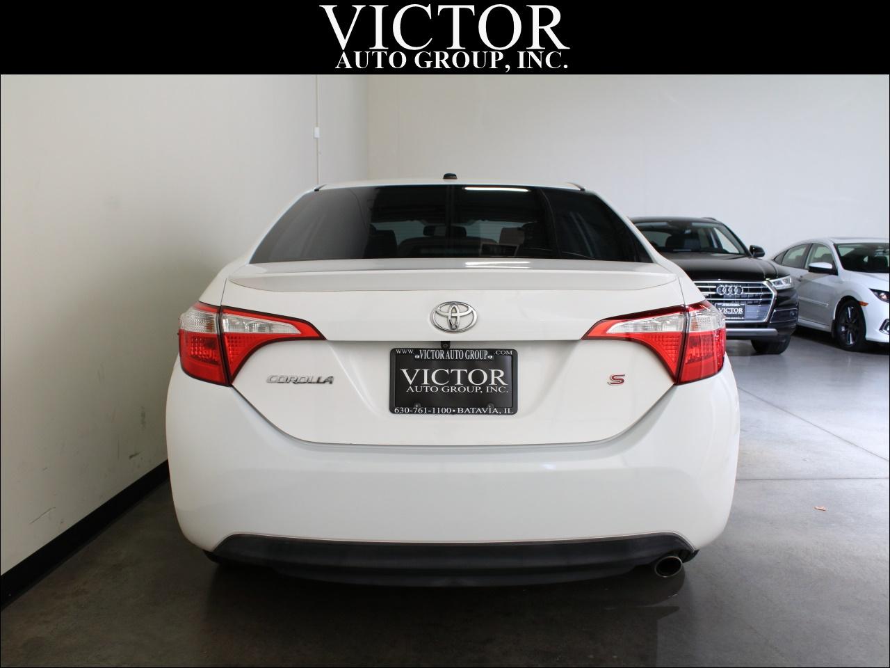 Toyota Corolla  2015