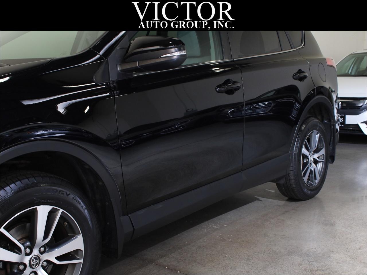 Toyota RAV4 XLE AWD 2018