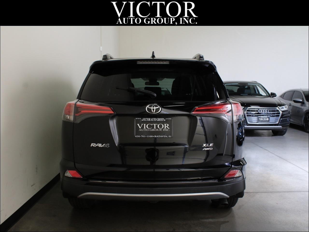 Toyota RAV4 XLE AWD 2018