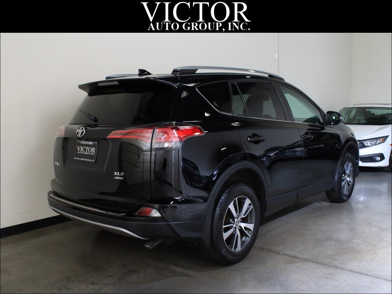 Toyota RAV4 XLE AWD 2018