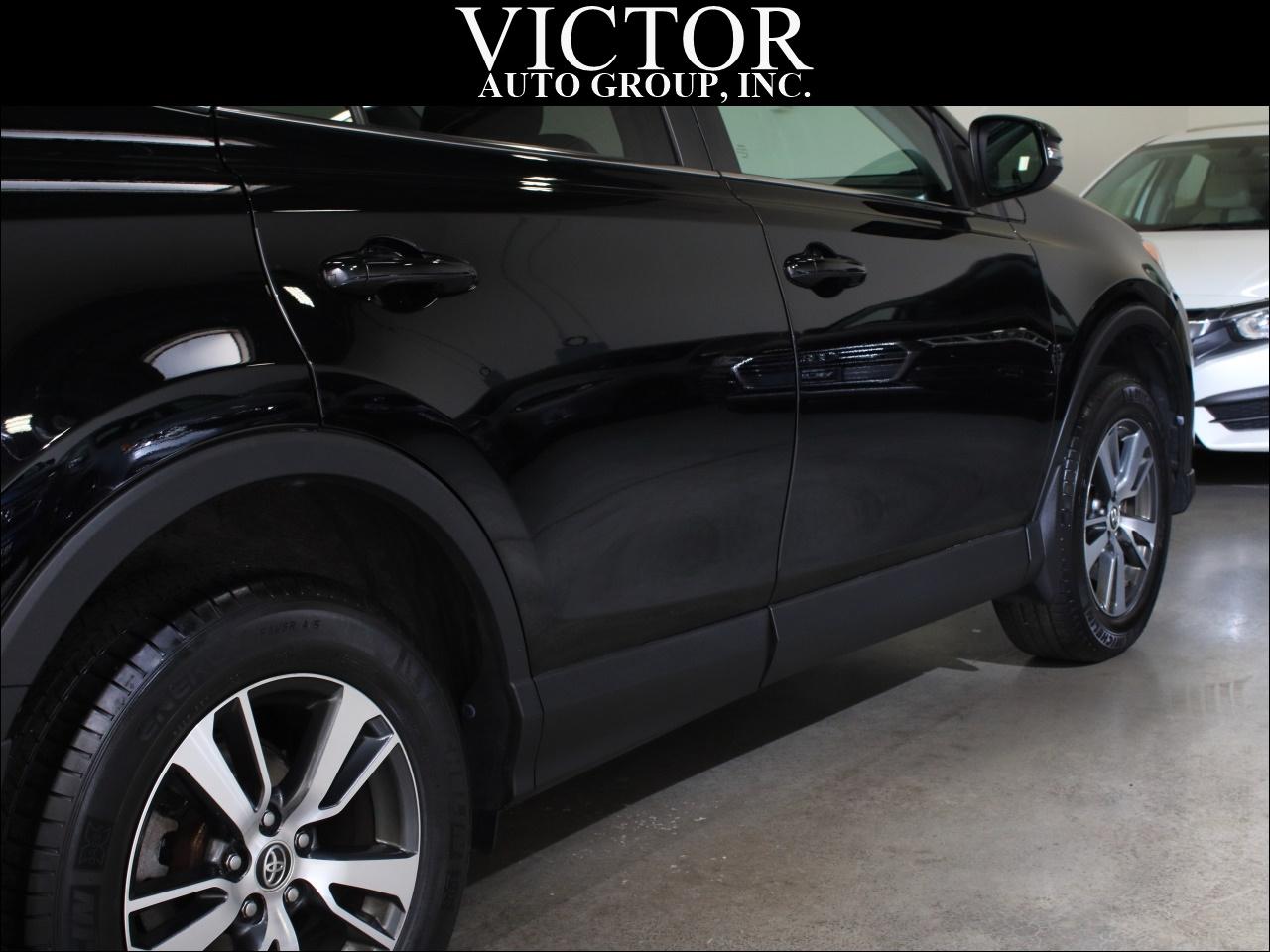 Toyota RAV4 XLE AWD 2018