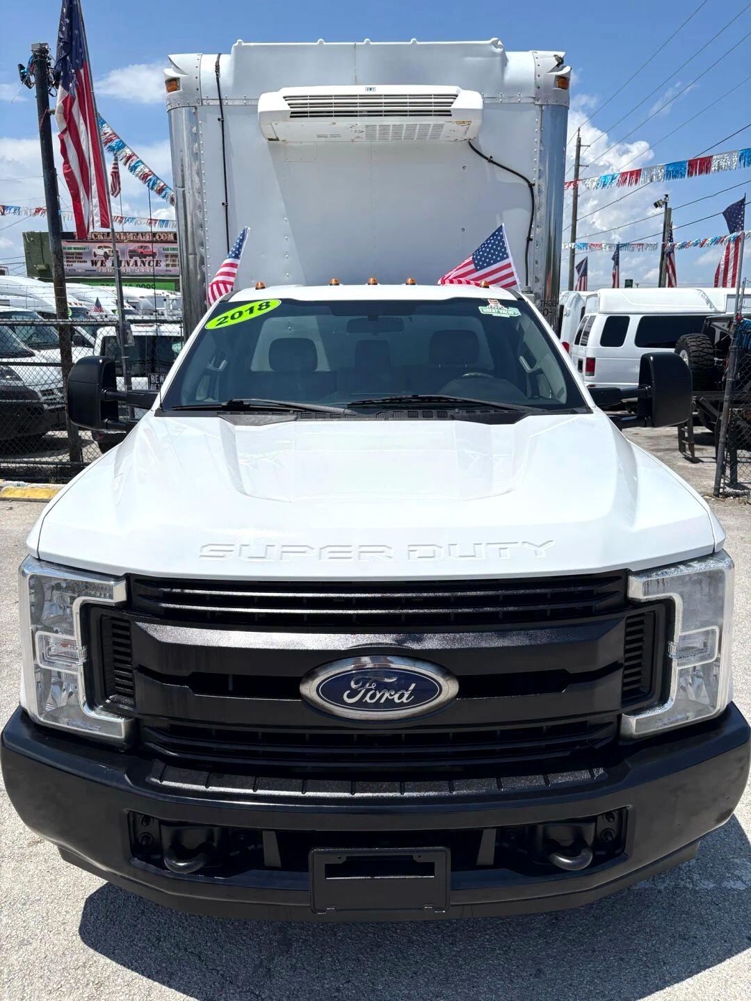 Ford F-350 SD  2018 Ford F-350 SD  2018