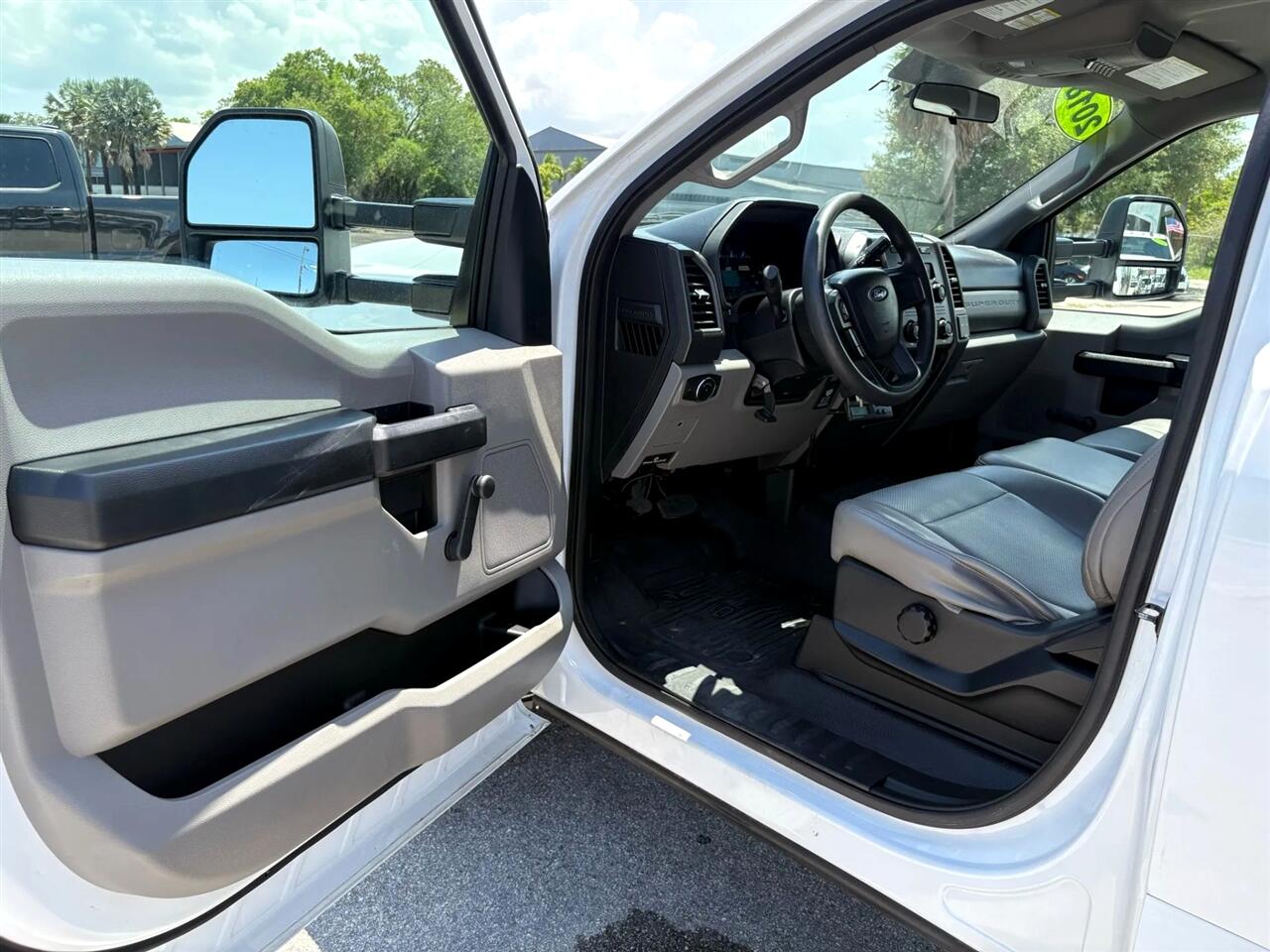 Ford F-350 SD  2018 Ford F-350 SD  2018