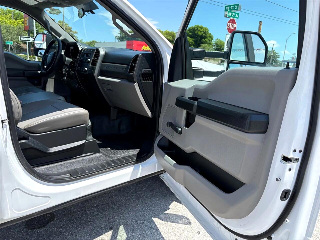 Ford F-350 SD  2018 Ford F-350 SD  2018