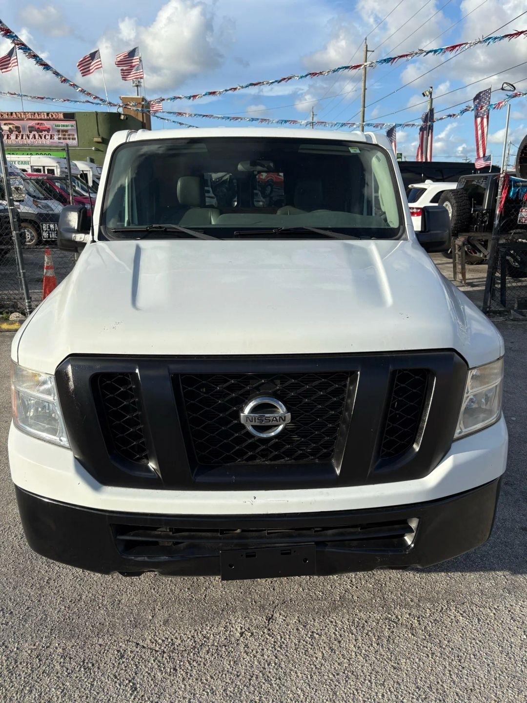 Nissan NV Cargo  2013