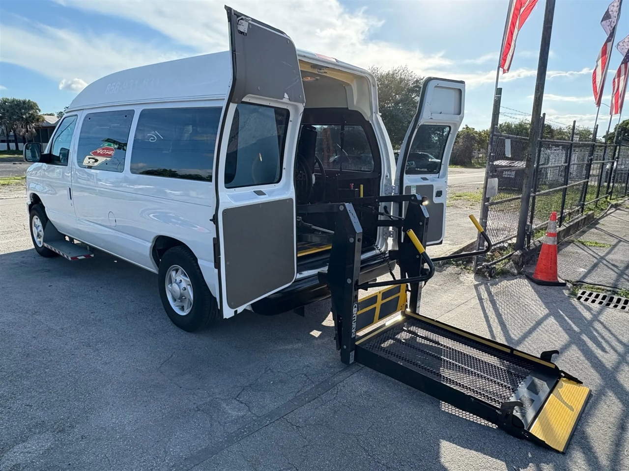 Ford Econoline  2014 Ford Econoline  2014