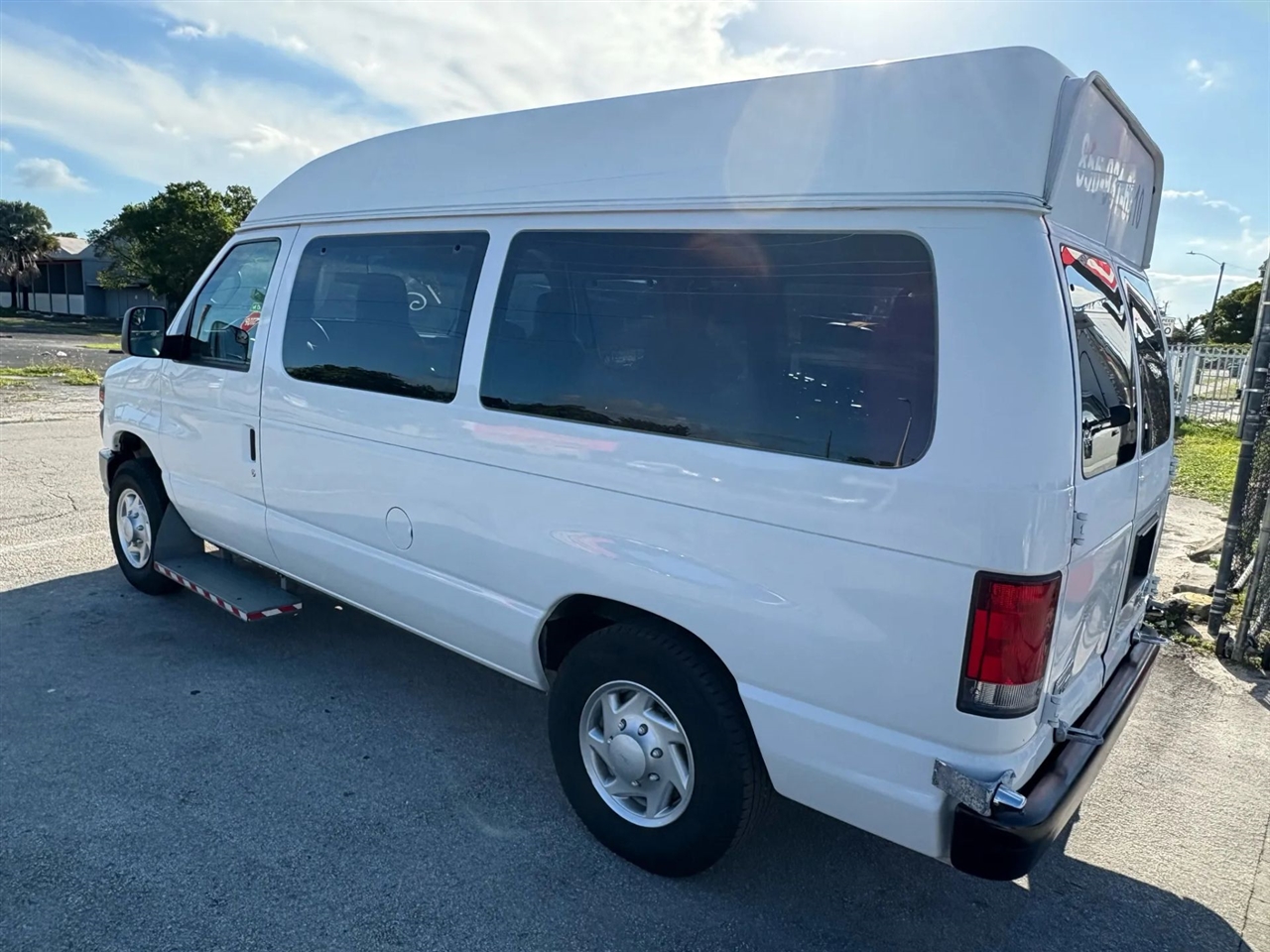 Ford Econoline  2014 Ford Econoline  2014