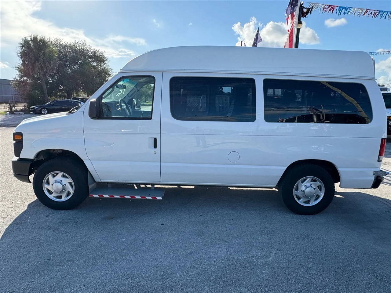 Ford Econoline  2014 Ford Econoline  2014