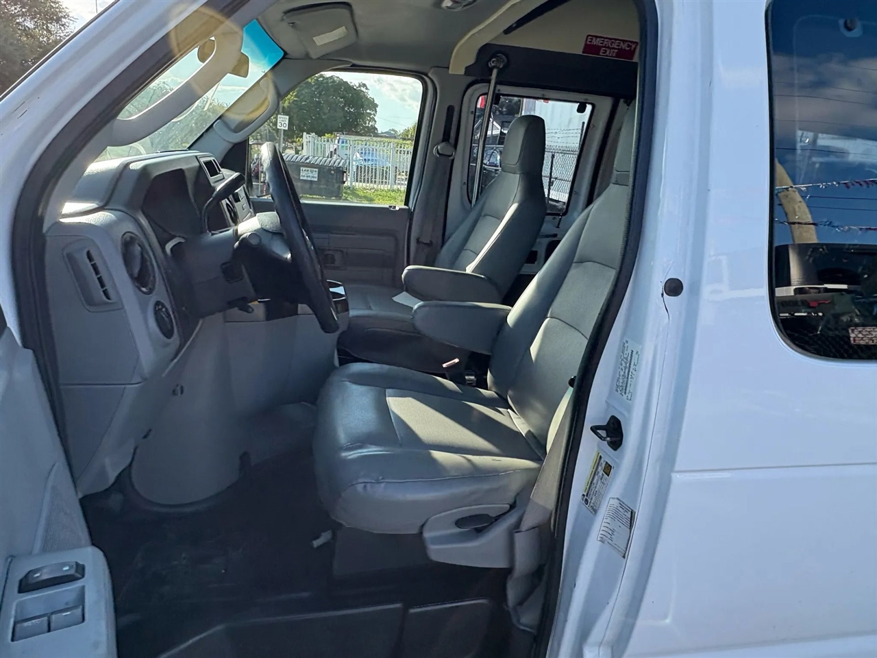 Ford Econoline  2014 Ford Econoline  2014