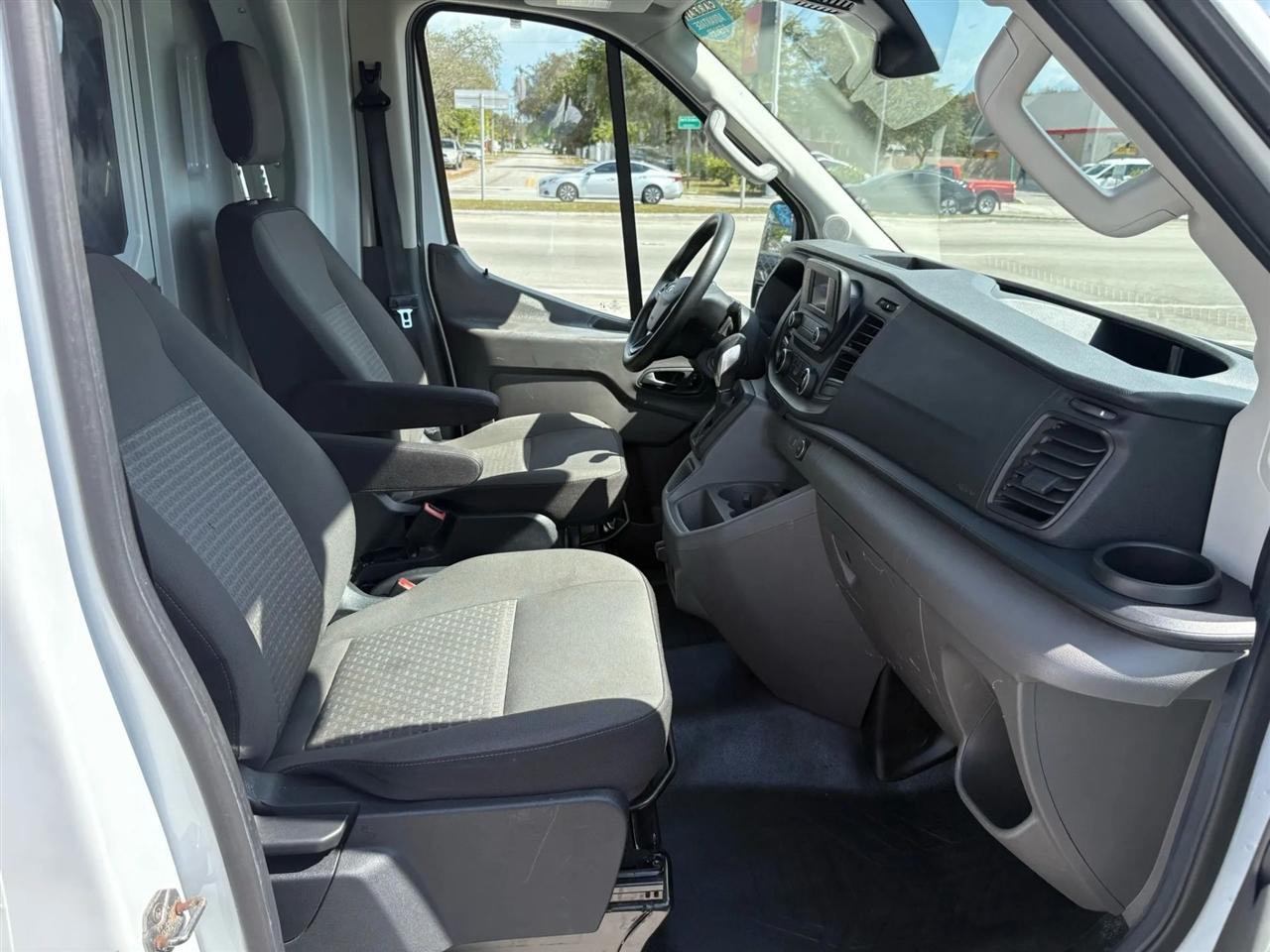 Ford Transit  2020