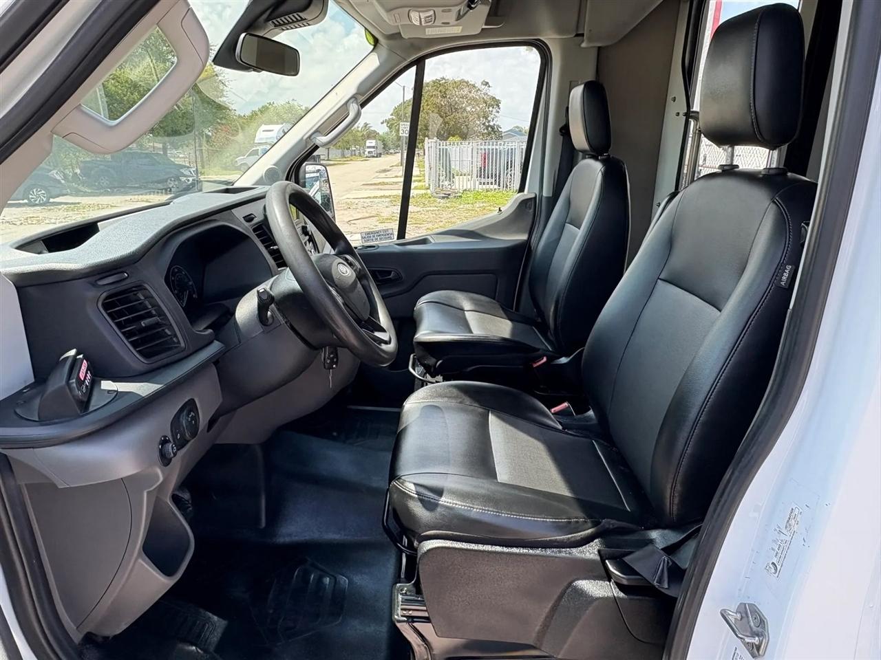 Ford Transit  2020