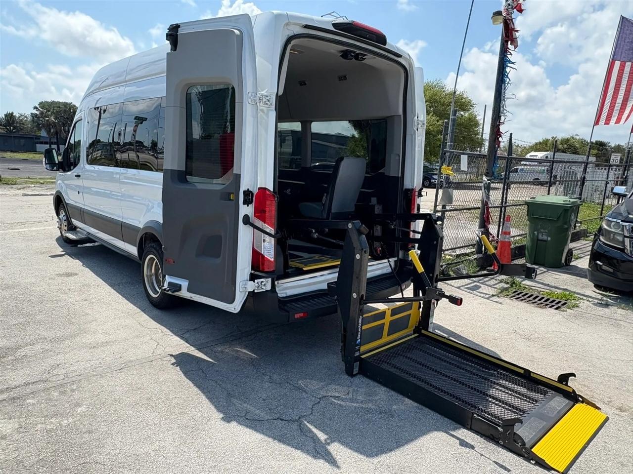 Ford Transit  2020